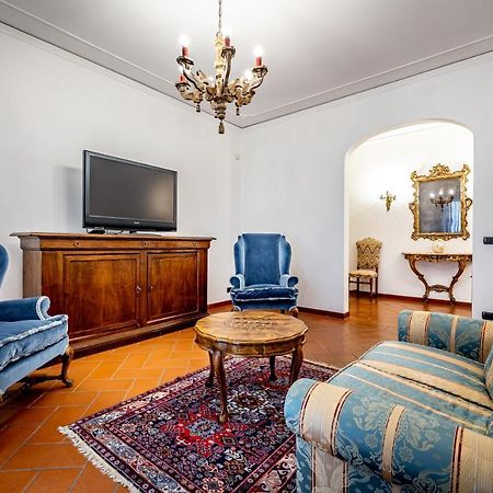 Yid Elegant Apt With Garage Florence Extérieur photo