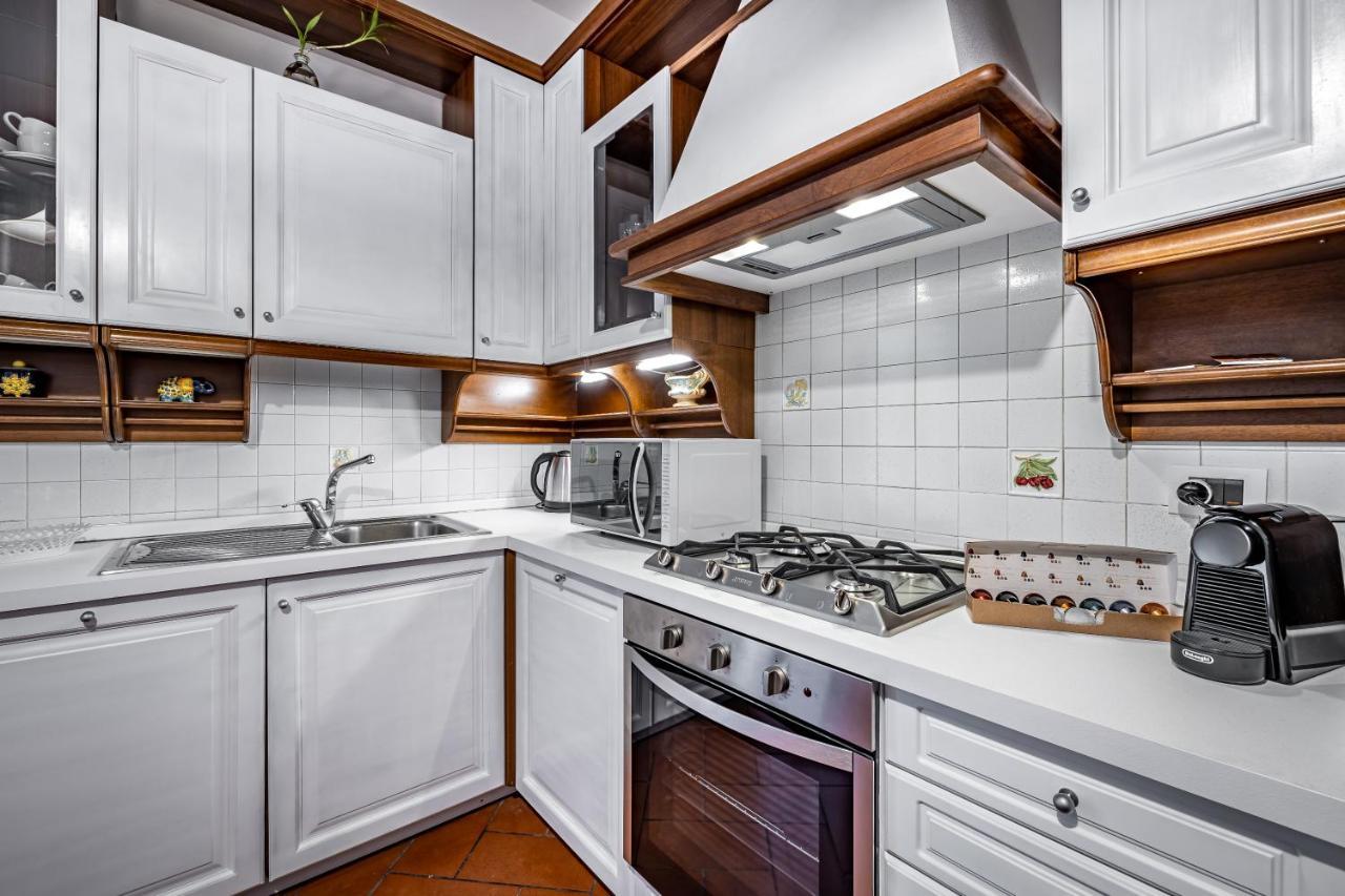 Yid Elegant Apt With Garage Florence Extérieur photo